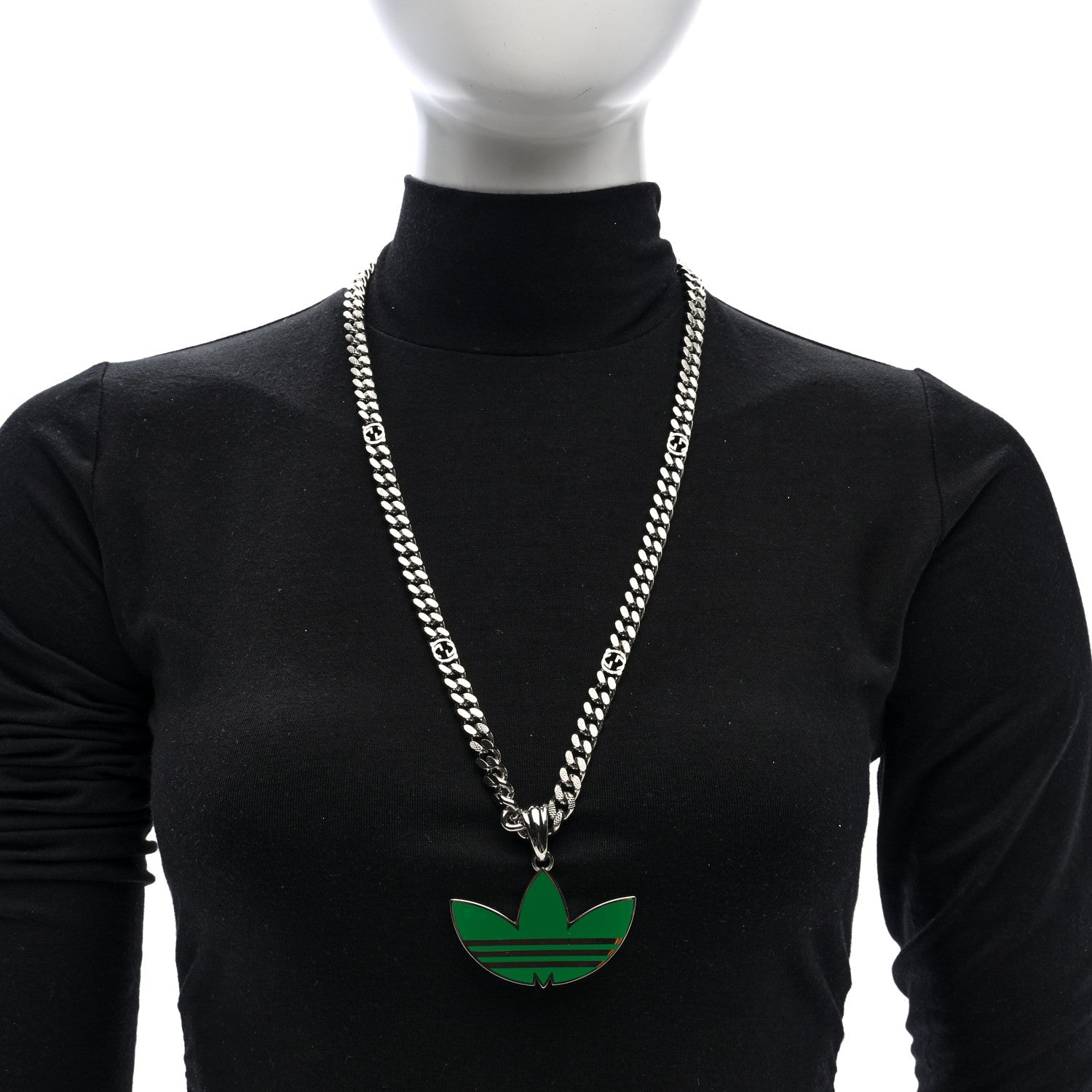GUCCI X ADIDAS エナメル トレフォイル ペンダント ネックレス シルバーグリーン(代金引換)