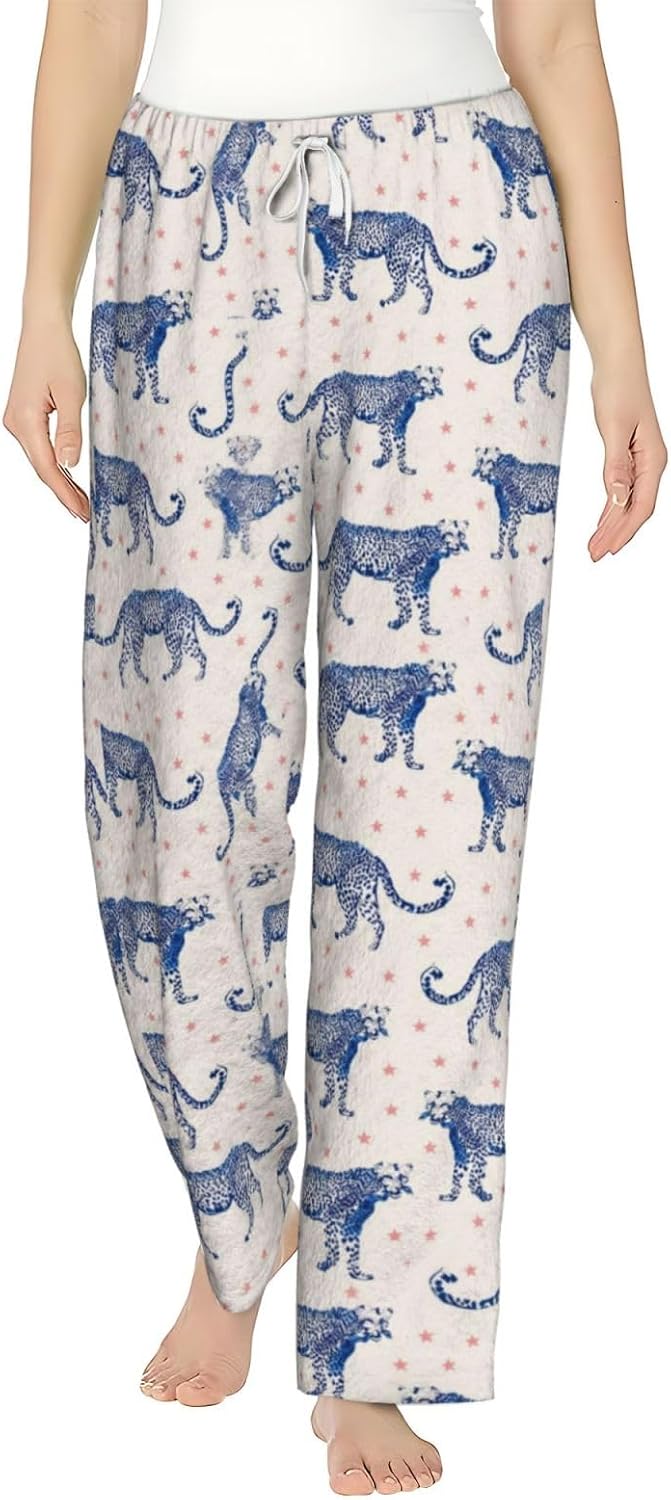 Giraffe Floral Botanical Flannel Pajama Pants For Women. Soft Fleece Lounge Pants With Pockets And Adjustable Drawstring