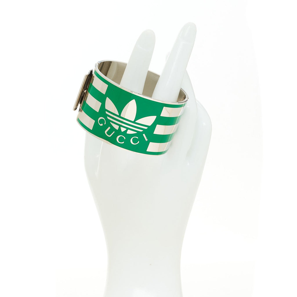 GUCCI X ADIDAS メタル エナメル カフ ブレスレット S シルバーグリーン(代金引換)
